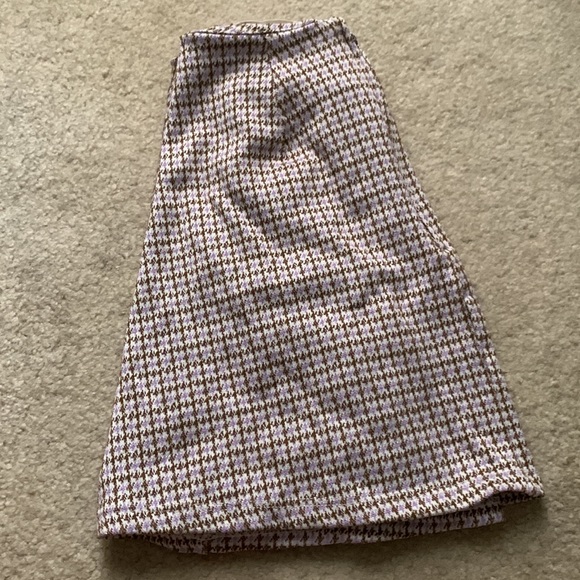 altar’d state skirt - Picture 2 of 4